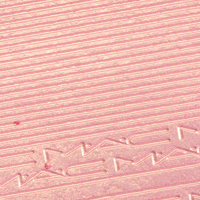 MAC Beaming Blush Extra Dimension Skinfinish