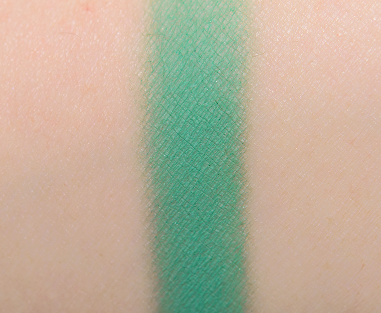 <p class="text-center">Smashbox Sell Out Cover Shot Eyeshadow</p>