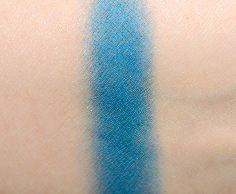 <p class="text-center">Smashbox Poolside Cover Shot Eyeshadow</p>