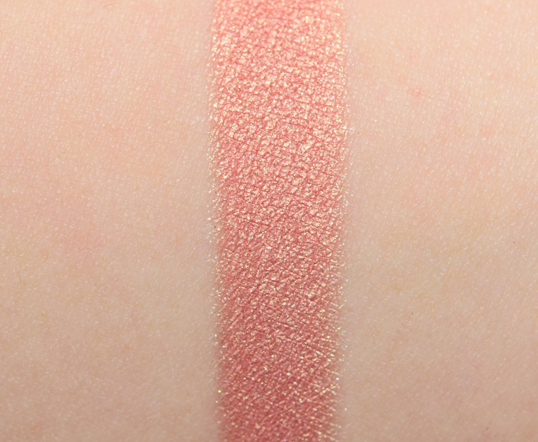 <p class="text-center">Smashbox Turned On Cover Shot Eyeshadow</p>