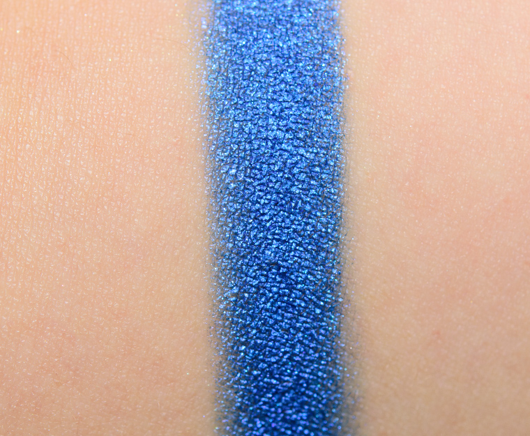 <p class="text-center">Coloured Raine Blue Magic Eyeshadow</p>