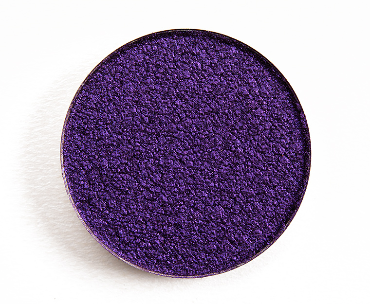 <p class="text-center">Coloured Raine Fetish Eyeshadow</p>