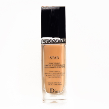 Dior Star Fluid Foundation SPF 30 031 Sand