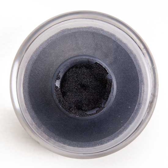 Make Up For Ever 28 Anthracite Black Star Lit Powder