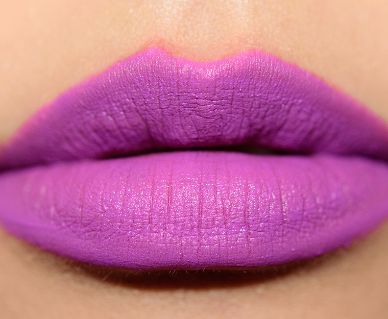 <p class="text-center">Makeup Geek Daredevil Plush Lip Matte</p>