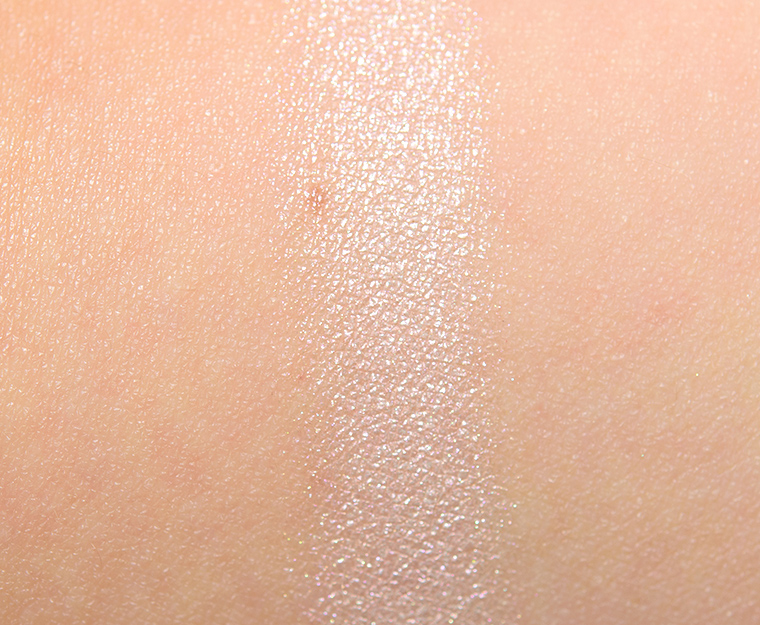 <p class="text-center">NARS Thessalonique (Left) Eyeshadow</p>