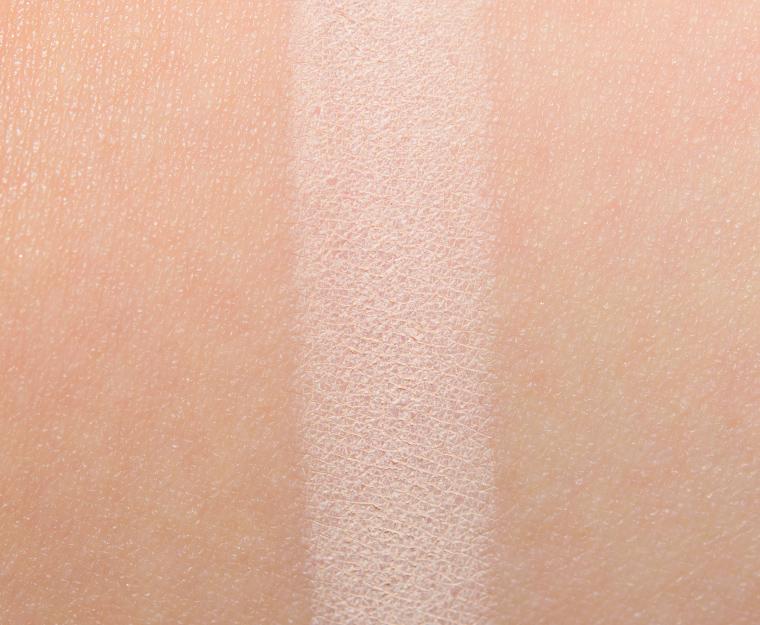 <p class="text-center">Tarte Date Night Amazonian Clay Eyeshadow</p>