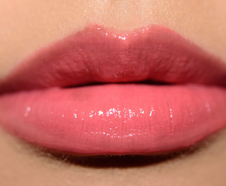 <p class="text-center">Too Faced Peach Tease Sweet Peach Creamy Peach Oil Lip Gloss</p>