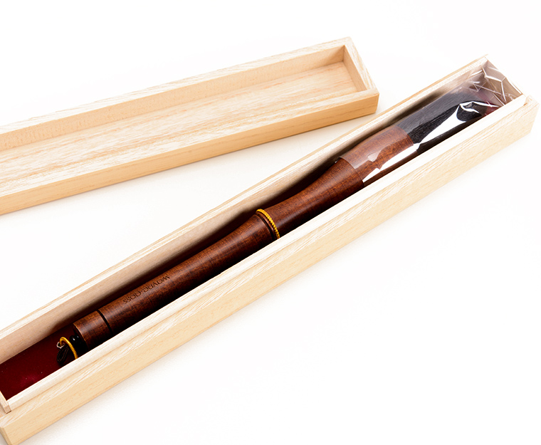 Wayne Goss The Artist Brush