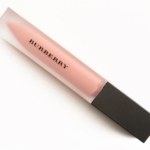 Burberry Light Nude (01) Liquid Lip Velvet
