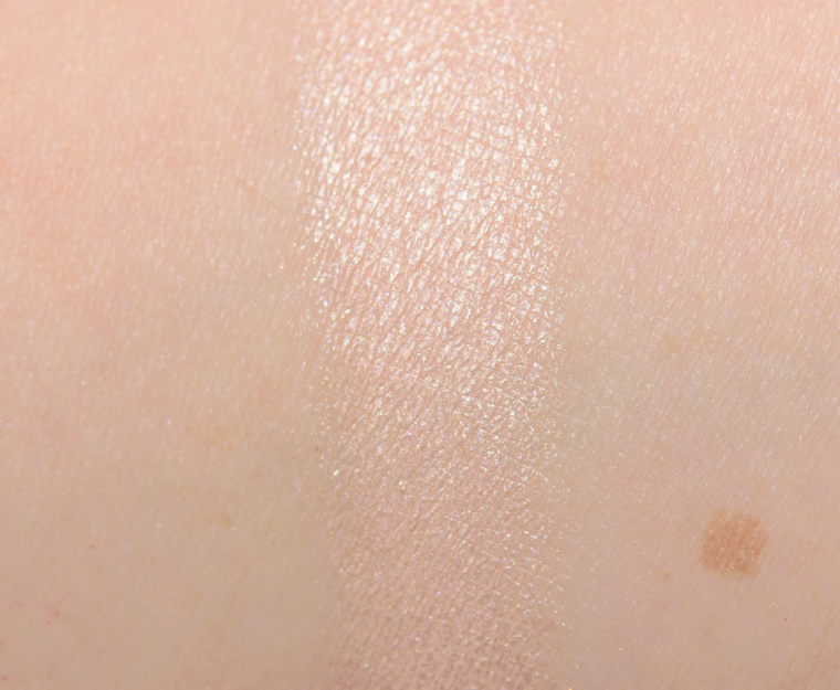 <p class="text-center">ColourPop Throttle Pressed Powder Shadow</p>