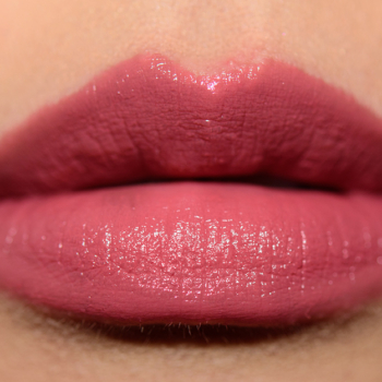Hourglass Activist GIRL Lip Stylo