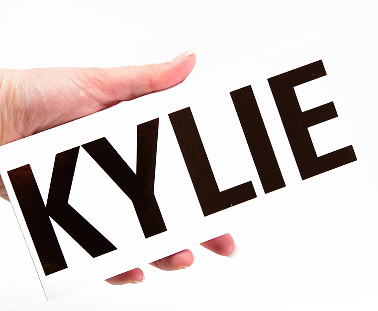 Kylie Cosmetics Royal Peach Kyshadow Eyeshadow Palette