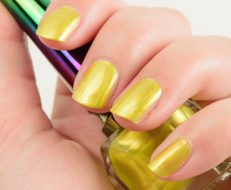 Christian Louboutin Beaute Loubichrome I Loubichrome Mini Nail Colour