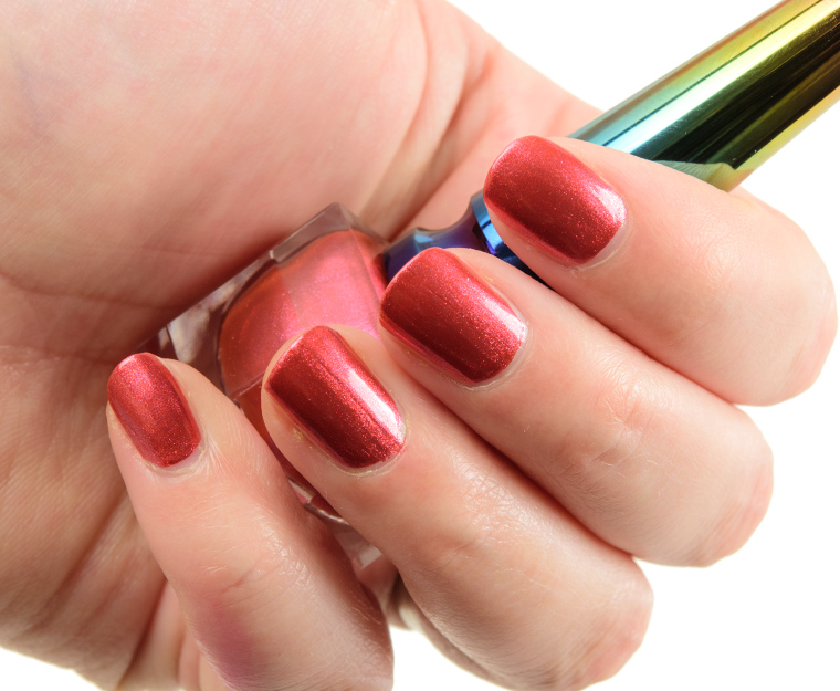 Christian Louboutin Beaute Loubichrome II Loubichrome Mini Nail Colour