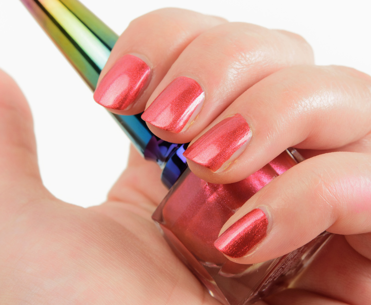 Christian Louboutin Beaute Loubichrome II Loubichrome Mini Nail Colour