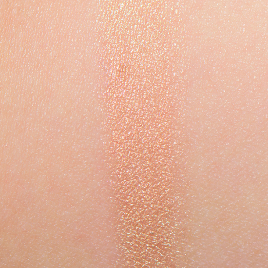 MAC Glowing Cream Colour Shadow