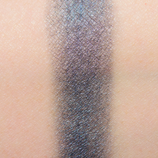 MAC Daring Cream Colour Shadow