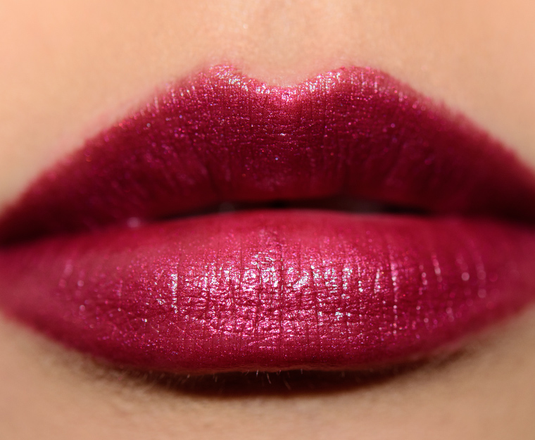 <p class="text-center">Urban Decay Backstab Vice Lipstick</p>