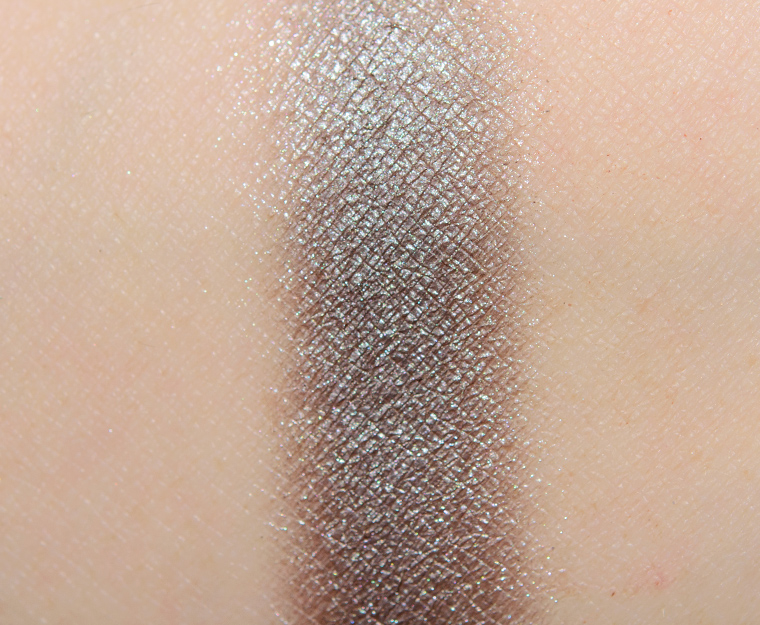 <p class="text-center">Urban Decay Armor Eyeshadow (Discontinued)</p>