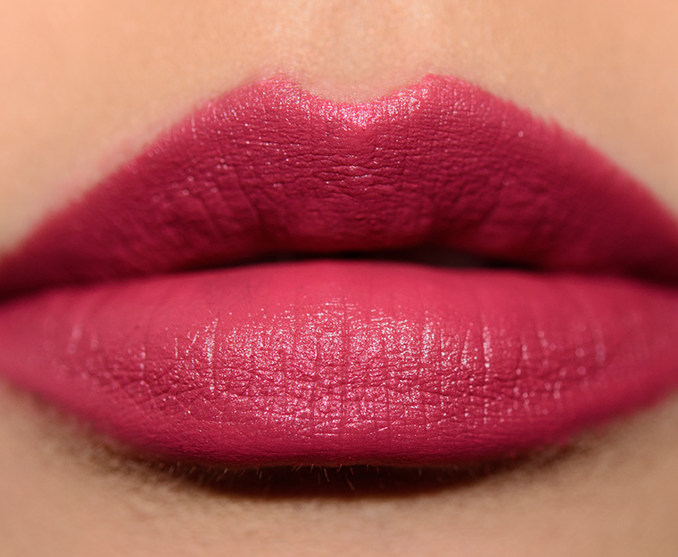 <p class="text-center">Urban Decay Nonsense Vice Lipstick</p>