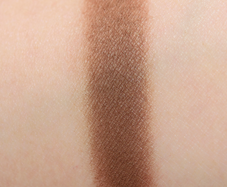 <p class="text-center">Viseart Mocha (Warm Mattes #11) Eyeshadow</p>
