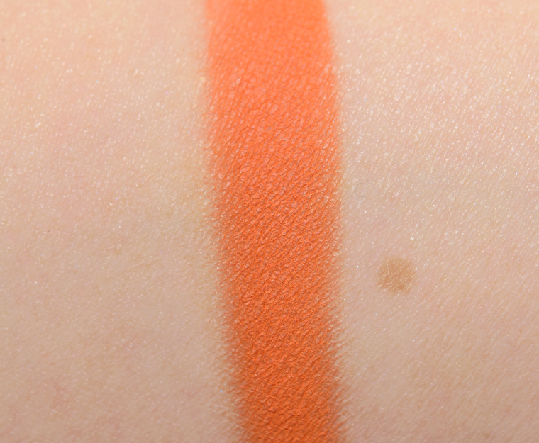 <p class="text-center">Zoeva Through the Window Eyeshadow</p>
