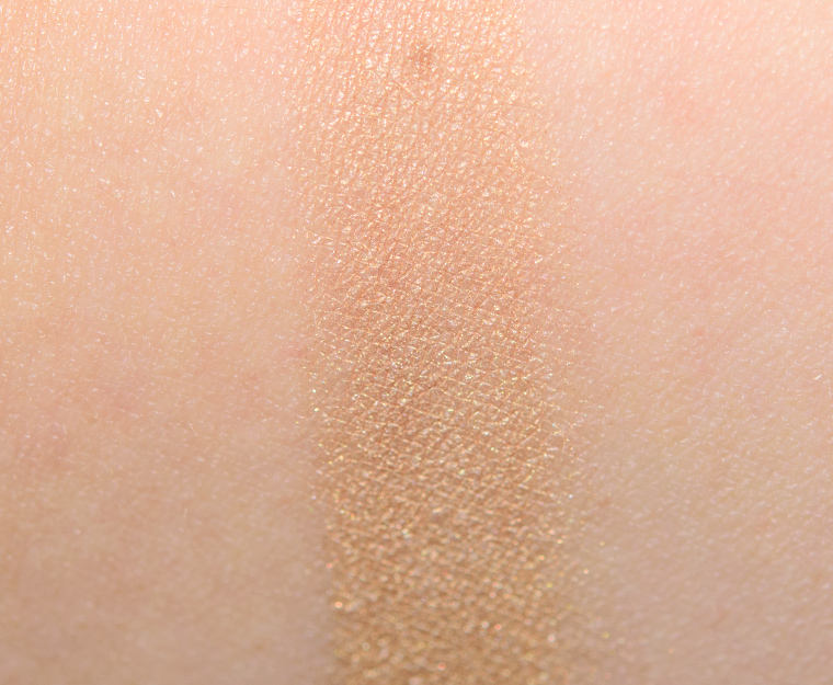 <p class="text-center">MAC Beaded Eyeshadow</p>