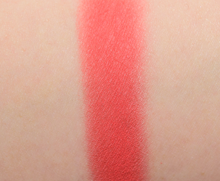 <p class="text-center">MAC Carnal Charm Eyeshadow</p>