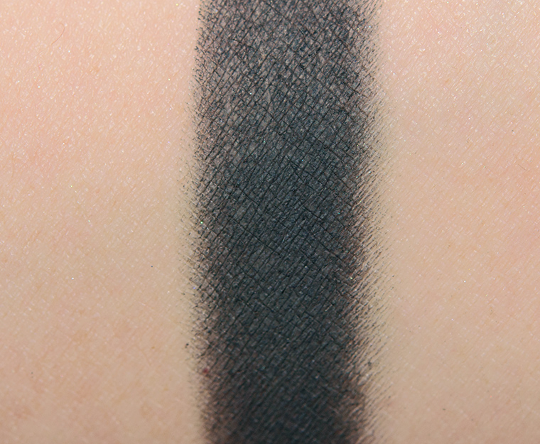 <p class="text-center">MAC Grey Horizon Eyeshadow</p>