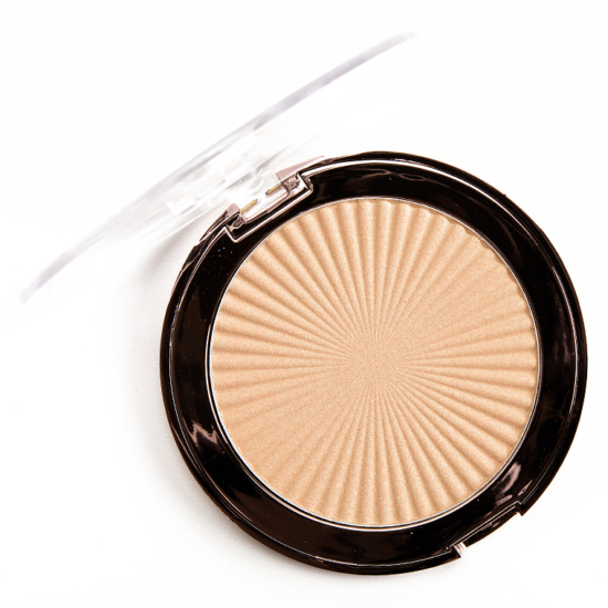 Makeup Revolution Skin Kiss