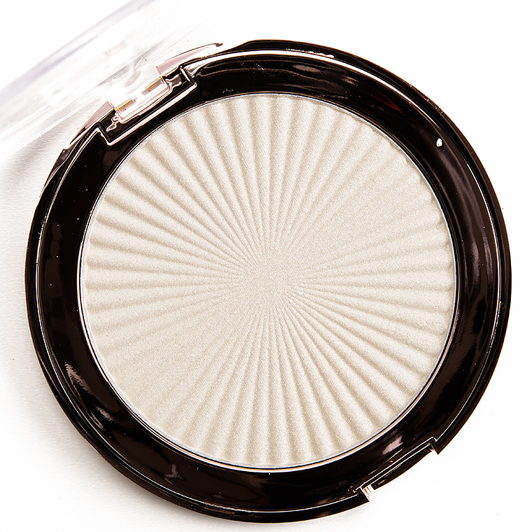 Makeup Revolution Ice Kiss Skin Kiss