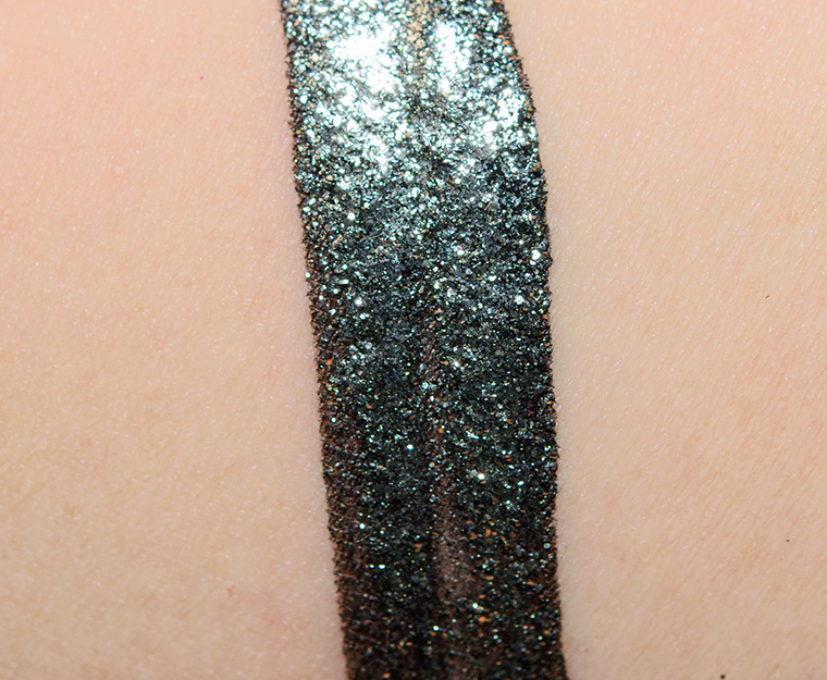 <p class="text-center">Stila Molten Midnight Magnificent Metals Glitter & Glow Liquid Eye Shadow</p>