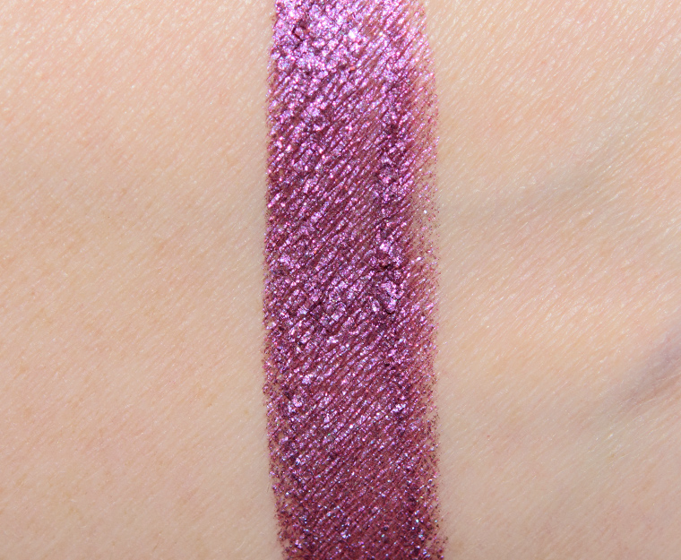 <p class="text-center">Stila Violet Vixen Magnificent Metals Glitter & Glow Liquid Eye Shadow</p>