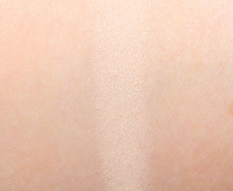 <p class="text-center">ColourPop Full-Zip Pressed Powder Shadow</p>