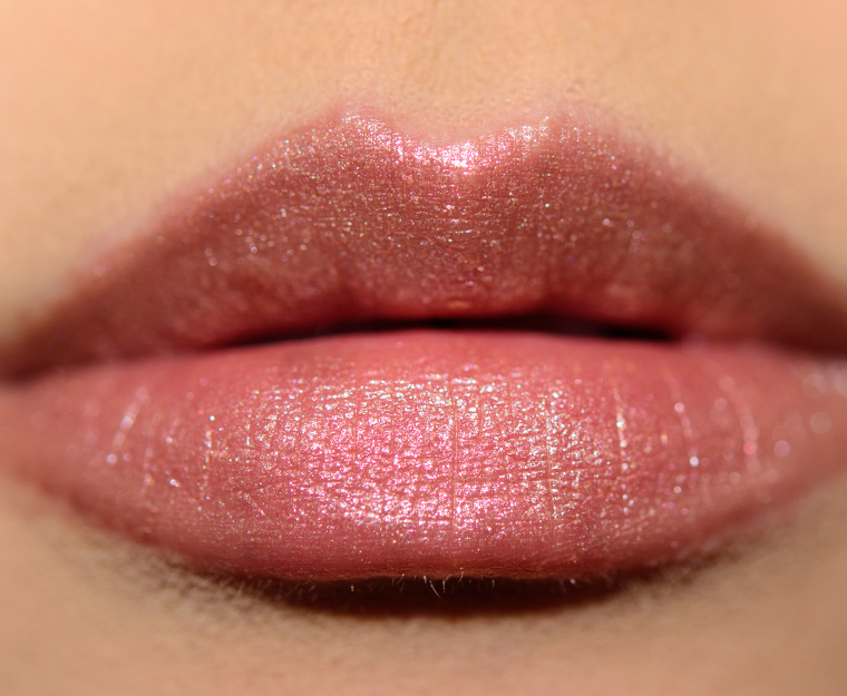 <p class="text-center">MAC In Lust Lipstick</p>