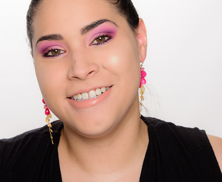 Makeup Revolution Holographic Lights Strobe Highlighter