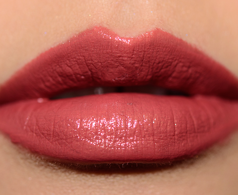 <p class="text-center">Smashbox Mauve Wife Be Legendary Liquid Lip</p>