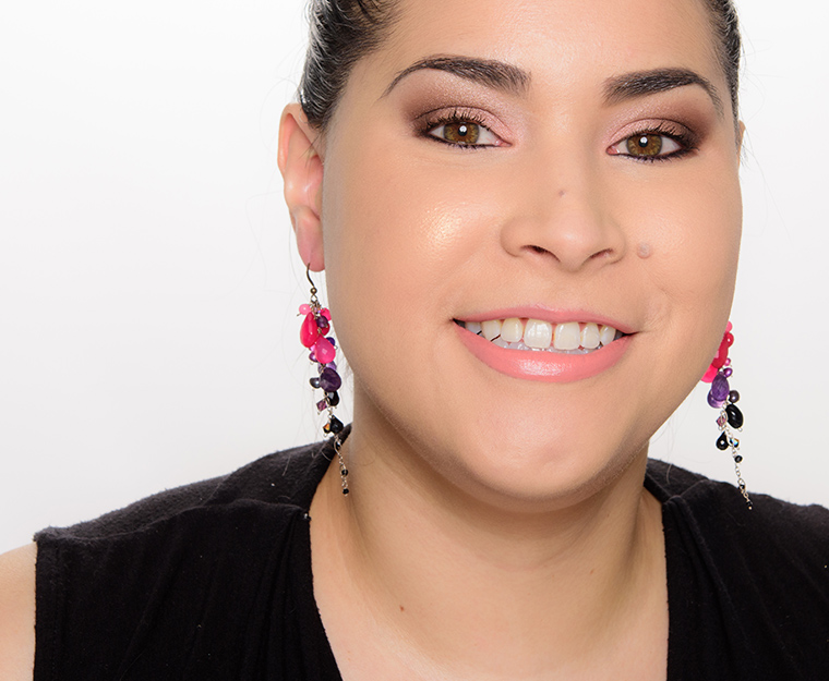 Too Faced You Light Up My Life Love Light Prismatic Highlighter