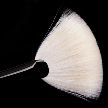 Wayne Goss Brush 15 (White)