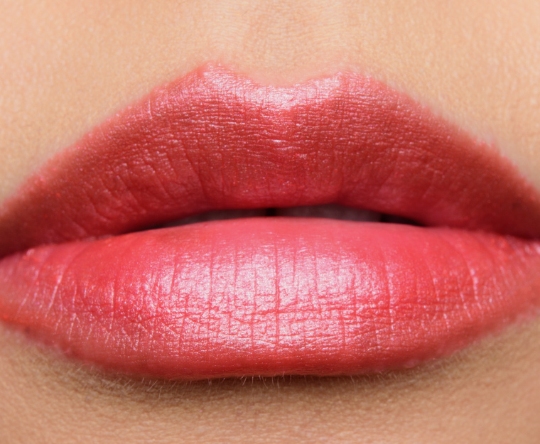 Wet \'n\' Wild Ready to Swoon Silk Finish Lipstick