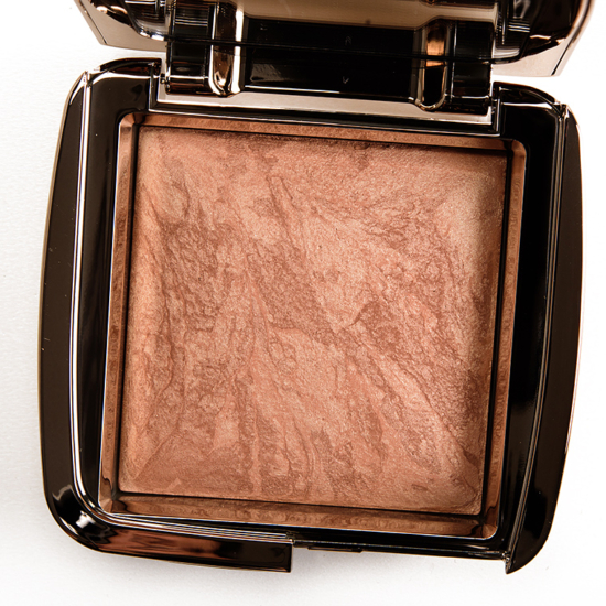 Hourglass Radiant Bronze Light Ambient Lighting Bronzer Review & Swatches