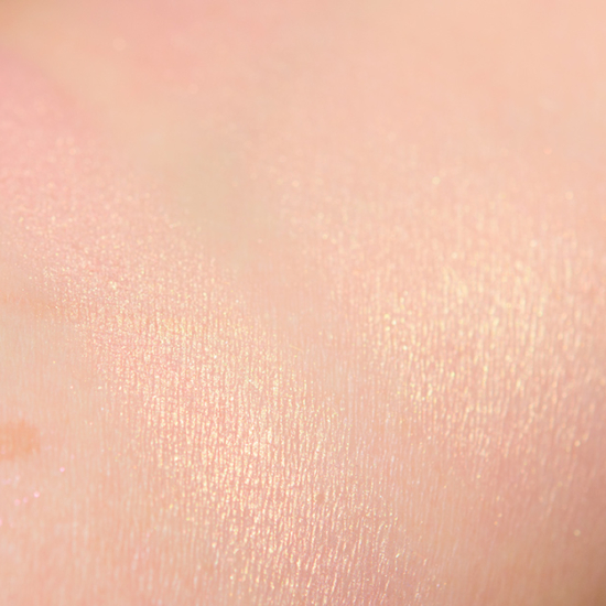 Jouer Rose Gold Powder Highlighter Review, Photos, Swatches