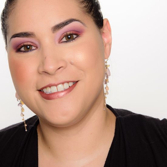 Jouer Rose Gold Powder Highlighter Review, Photos, Swatches