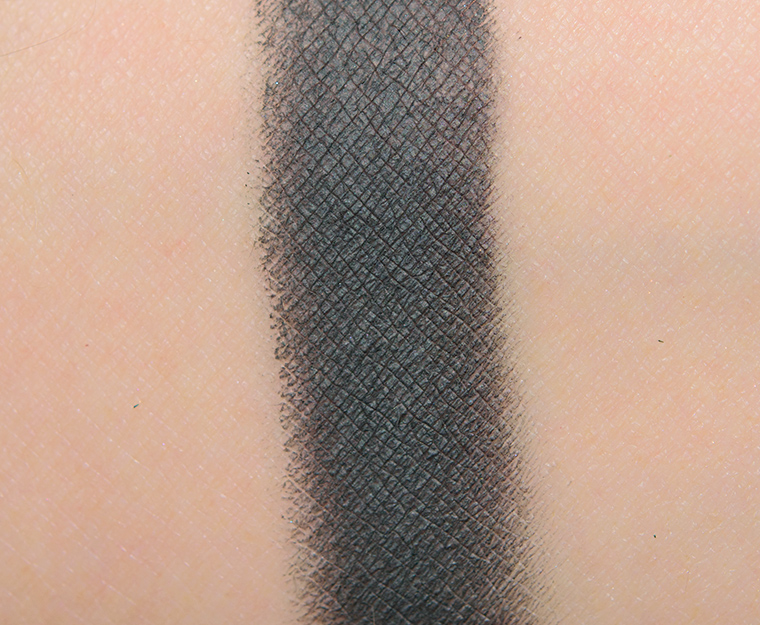 <p class="text-center">MAC Russian Blue Eyeshadow</p>