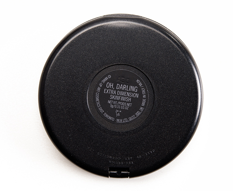 MAC Oh, Darling! Extra Dimension Skinfinish