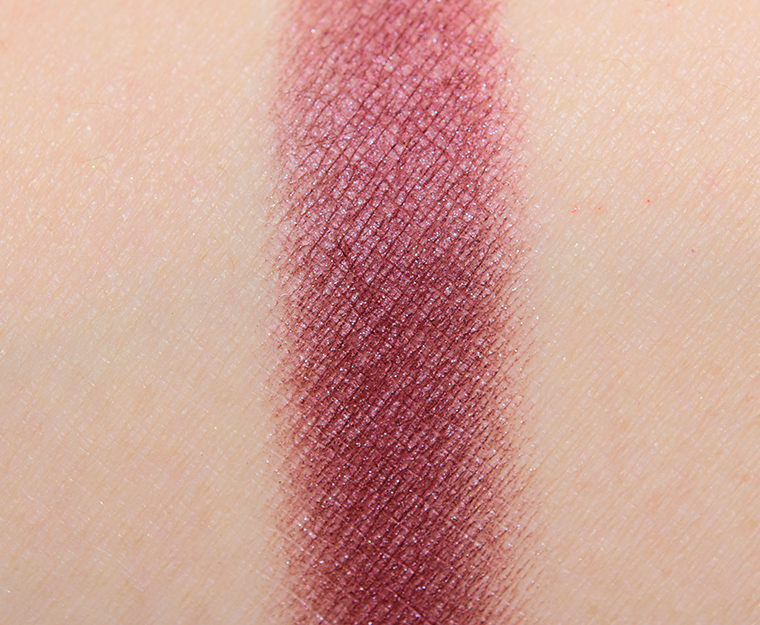 <p class="text-center">MAC Land of Delights Eyeshadow</p>