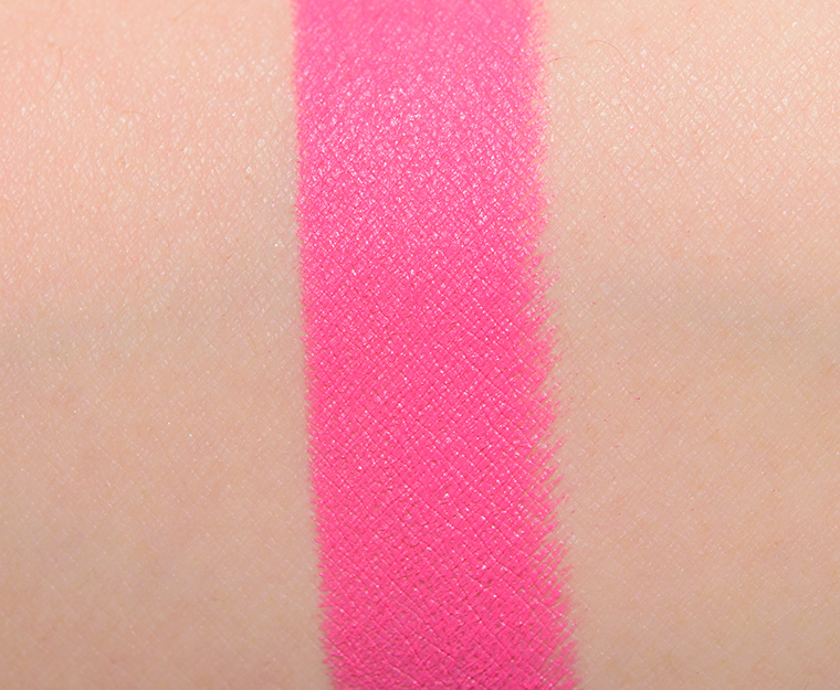 <p class="text-center">MAC Peach Blossom Pink Lipstick</p>