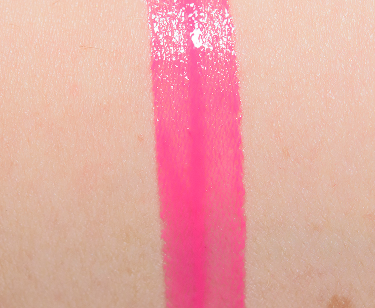 <p class="text-center">MAC Peach Blossom Pink Lipglass</p>