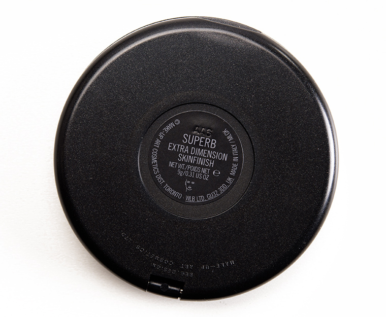 MAC Superb Extra Dimension Skinfinish